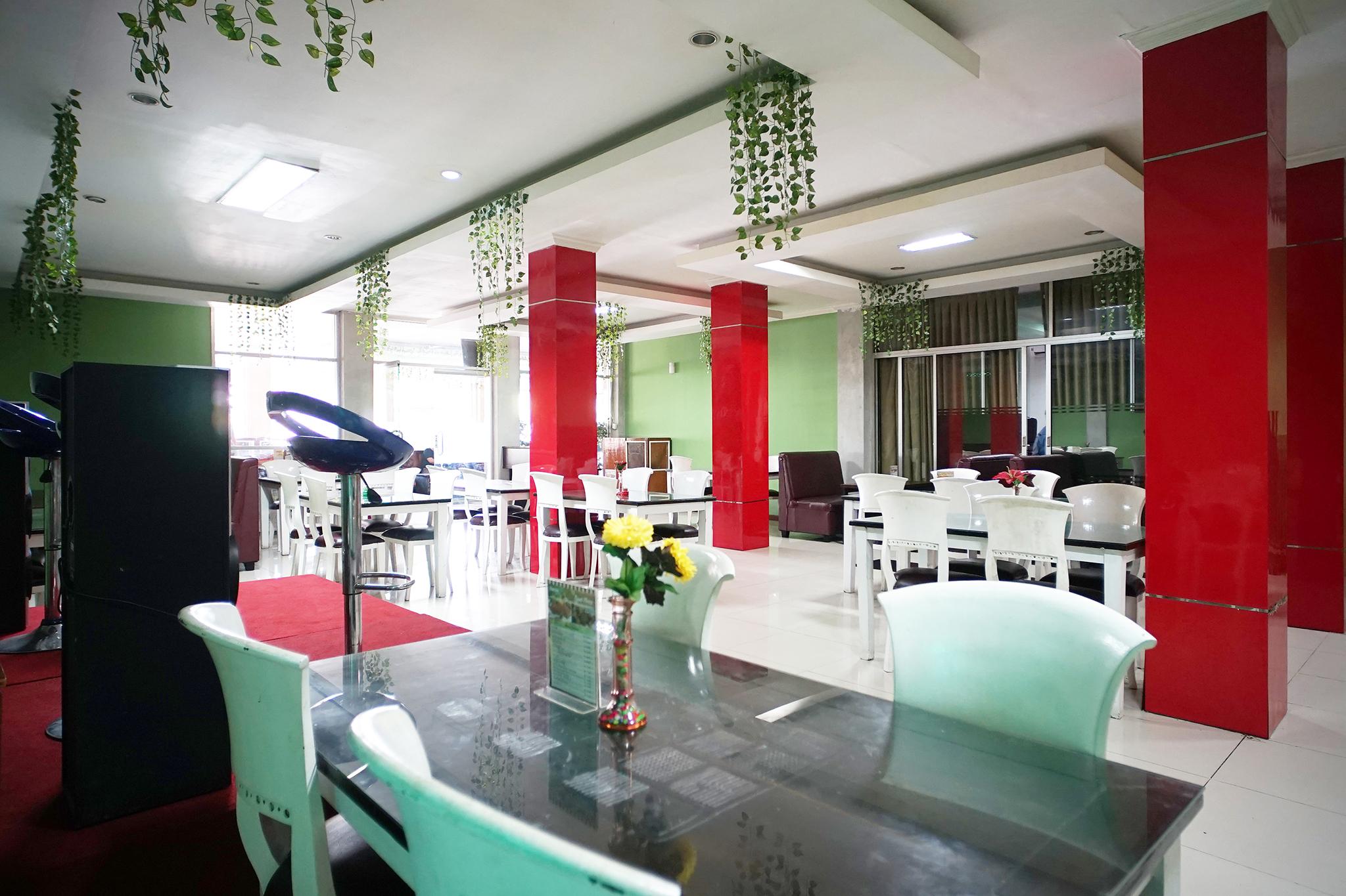 Capital O 2885 Hemra Hotel Balikpapan  Eksteriør billede